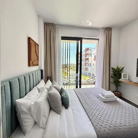 Апартаменты And Chill -luxury In Kato Пафос