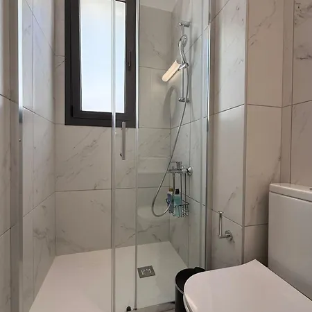 Lägenhet And Chill -luxury With Pool And Sauna In Kato
