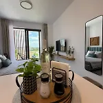 And Chill -luxury With Pool And Sauna In Kato Paphos