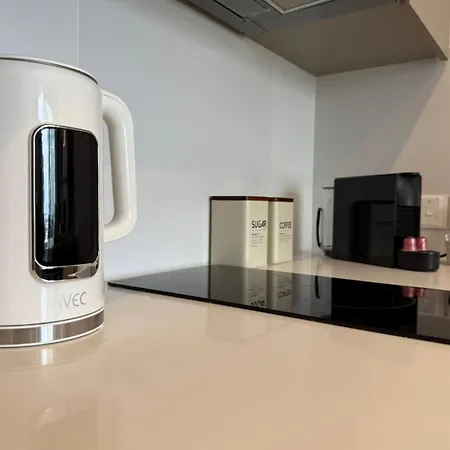 アパート And Chill -luxury With Pool And Sauna In Kato