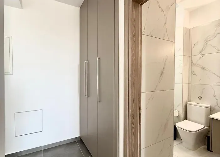 アパート And Chill -luxury With Pool And Sauna In Kato *