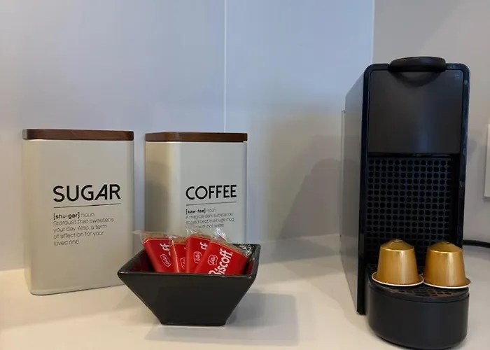 And Chill -luxury With Pool And Sauna In Kato アパート