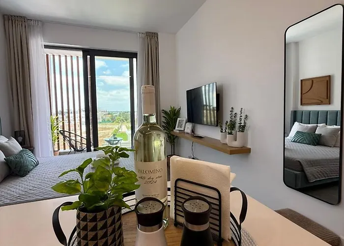 And Chill -luxury With Pool And Sauna In Kato パ フォス