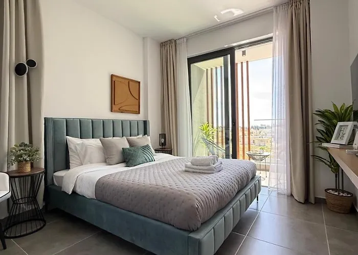 アパート And Chill -luxury With Pool And Sauna In Kato パ フォス