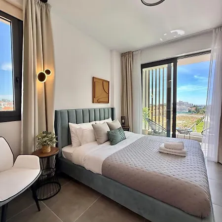 公寓 And Chill -luxury With Pool And Sauna In Kato Paphos